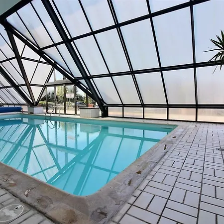 Paradise Apartment *
