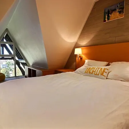 Apartment Paradise *